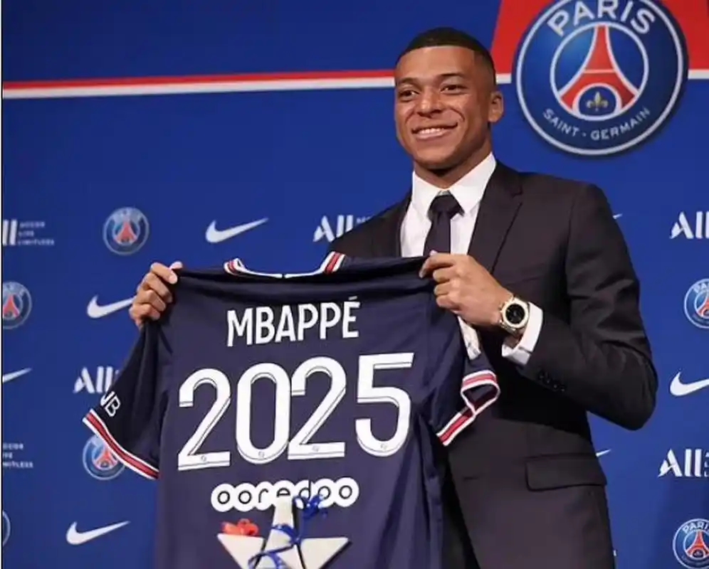 他凭借出色 他凭借出色